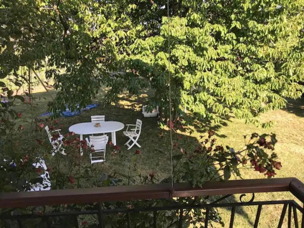 Comme Chez Mamie, Maison Entiere 1-6 Personnes Alby-sur-Cheran Екстериор снимка