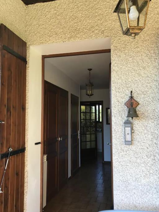 Comme Chez Mamie, Maison Entiere 1-6 Personnes Alby-sur-Cheran Екстериор снимка