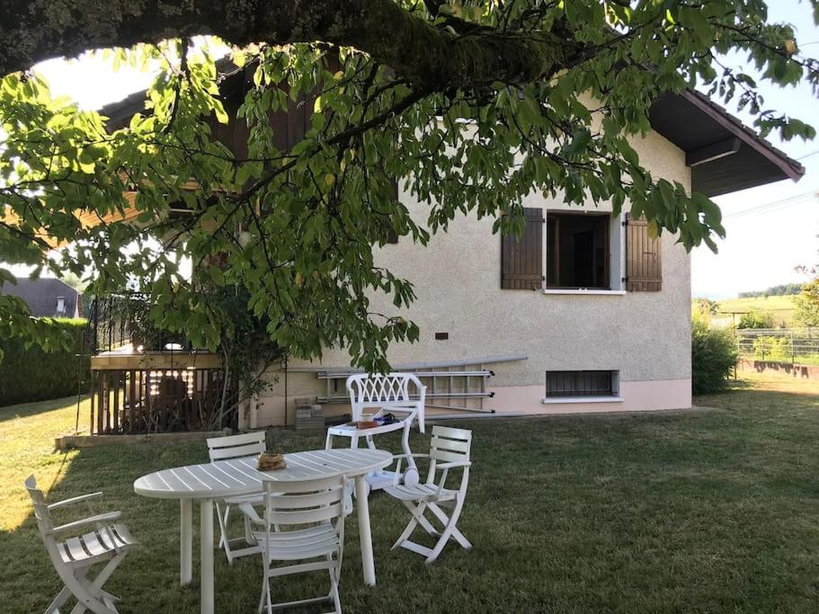 Comme Chez Mamie, Maison Entiere 1-6 Personnes Alby-sur-Cheran Екстериор снимка